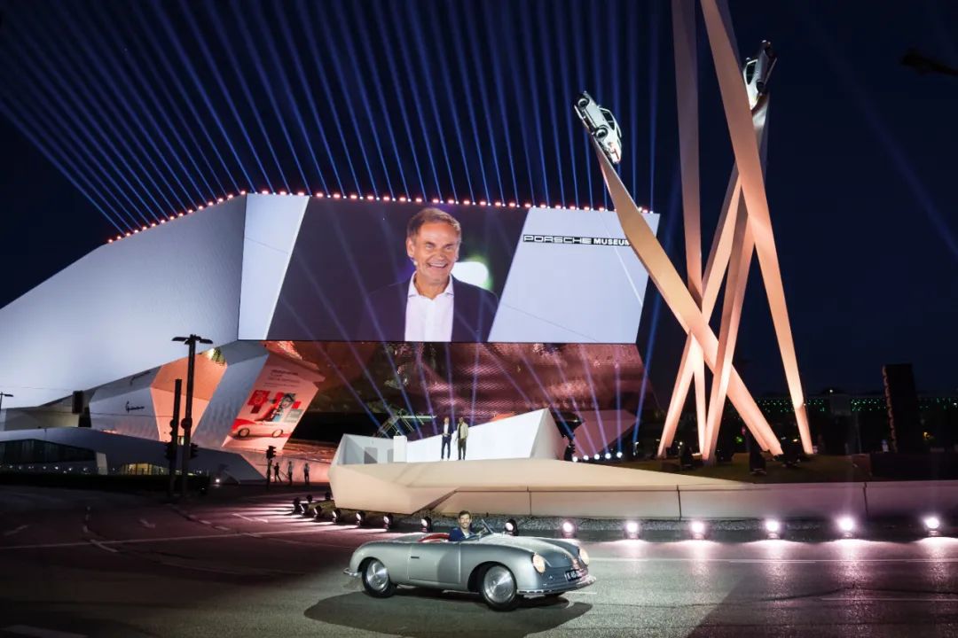 在博物馆中欣赏保时捷的经典_保时捷博物馆在德国哪个城市_保时捷宣传片博物馆被盗