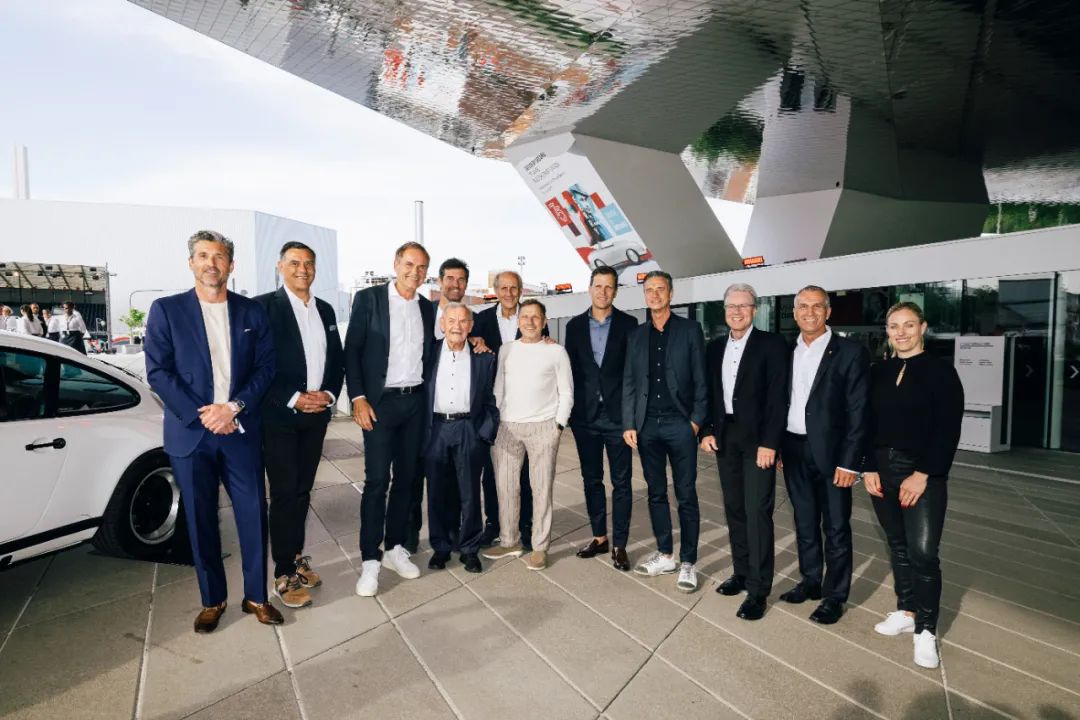 在博物馆中欣赏保时捷的经典_保时捷博物馆在德国哪个城市_保时捷宣传片博物馆被盗