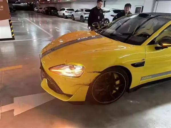 小米新款汽车_小米汽车SU7 Ultra驾驶乐趣大解析_小米首款汽车