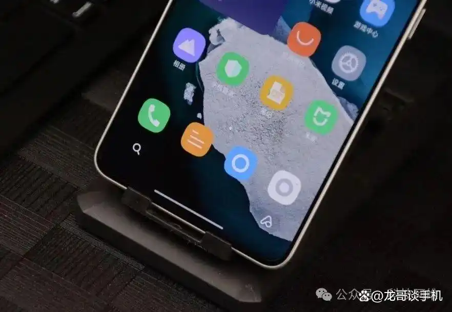 小米销售最好的手机_高性价比手机市场的领导者：小米_小米高端手机市场