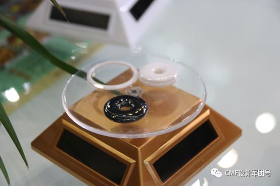 小米后壳材质_小米陶瓷后盖生产厂_小米14后盖设计及材料创新