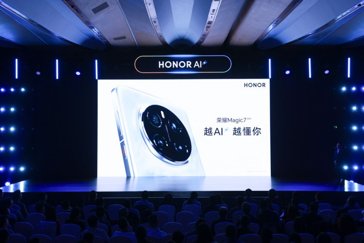 荣耀官网直播_荣耀在直播行业的市场机会与挑战_荣耀商城直播