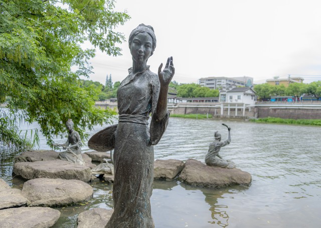 西施：沉鱼落雁的绝代佳人_西施：沉鱼落雁的绝代佳人_西施：沉鱼落雁的绝代佳人