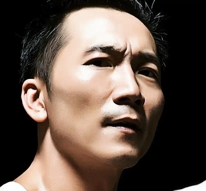 洪金宝培养的明星_洪金宝提携过哪些人_洪金宝对新人演员的扶持与培养