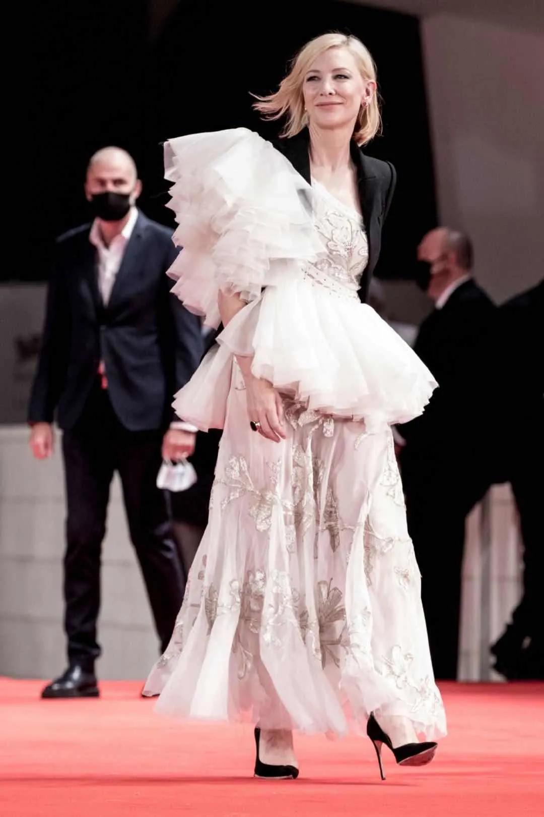 周慧敏的生活哲学与艺术追求_周慧敏的追求者_周慧敏的智慧