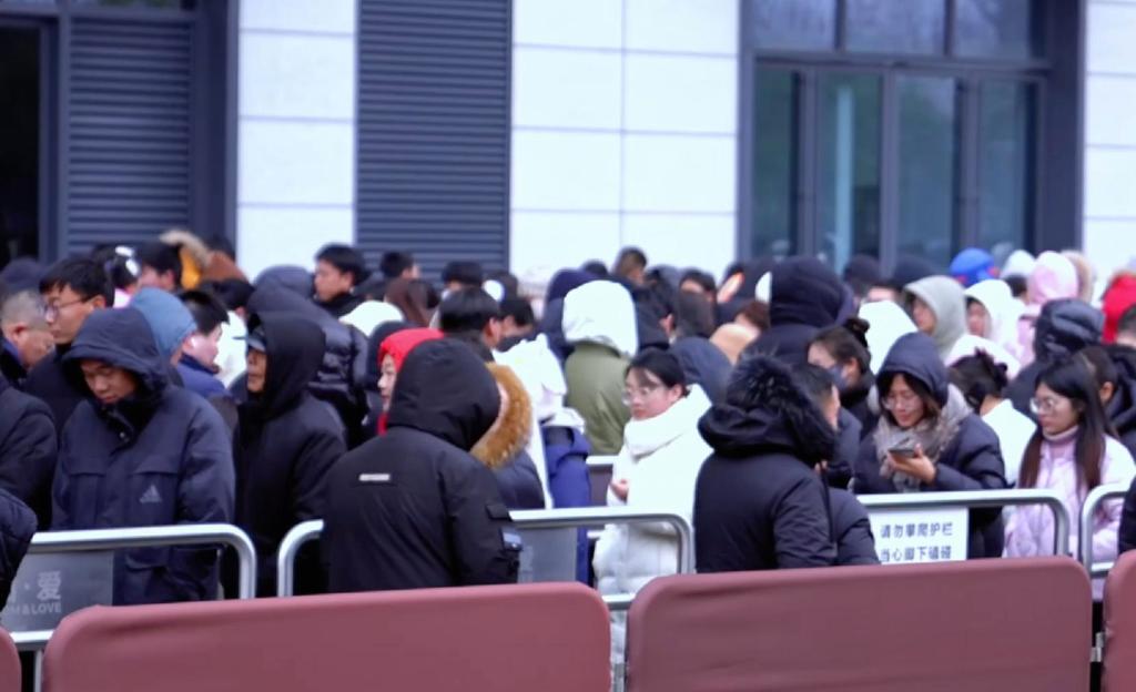 千笔楼丨卖东西的胖东来，咋卖成了“6A级景区”？