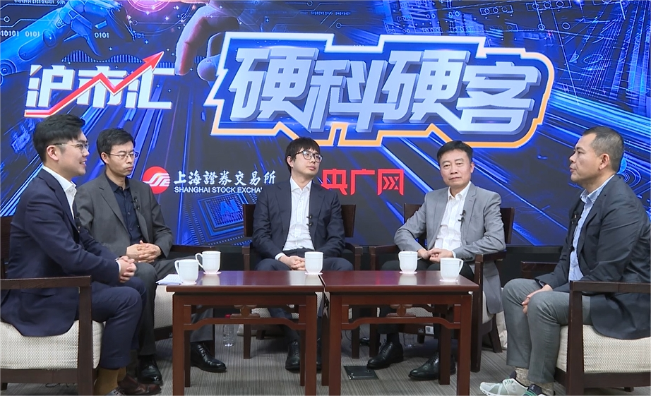 汽车市场的国际化：国产与进口对比_国产汽车与进口汽车的销量对比_国产汽车与进口汽车