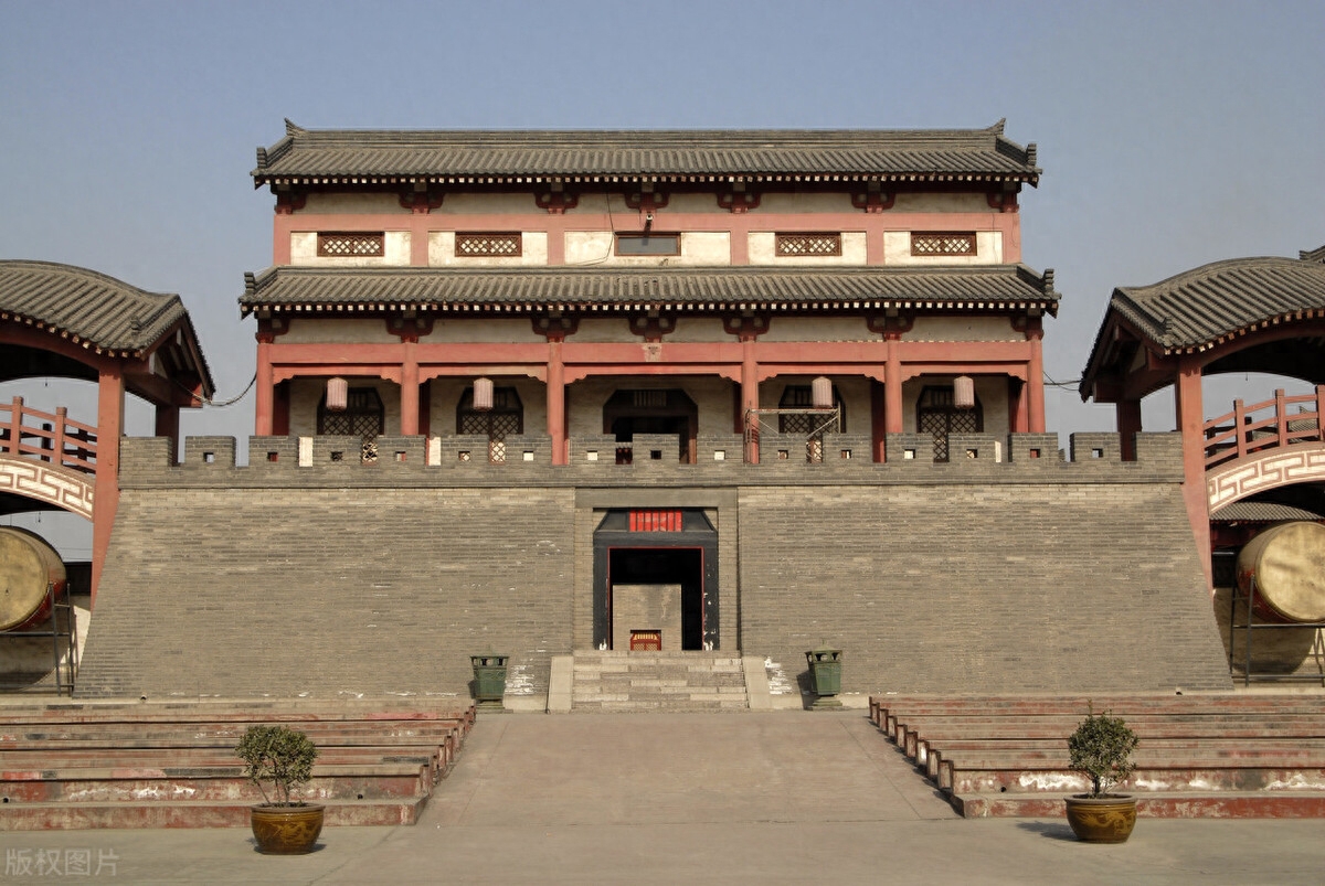 重大议事决策不规范_重大问题的决策由谁负责_李斯的重大决策与其后果