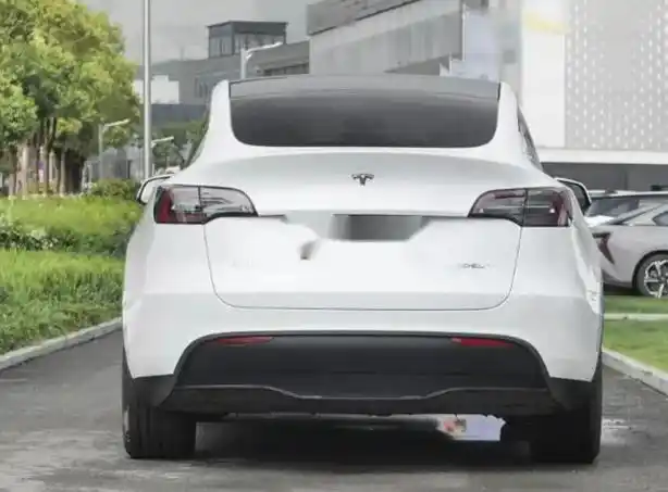 特斯拉Model Y的导航与信息娱乐系统_特斯拉导航最新版本_特斯拉车载导航是什么