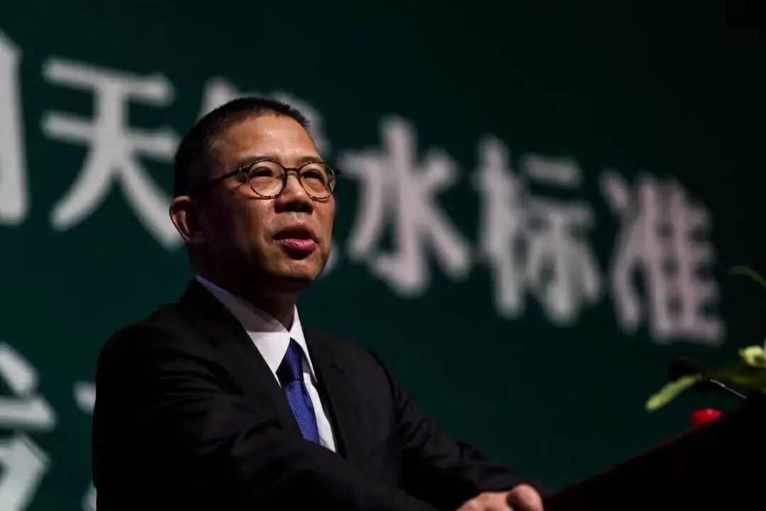 农夫山泉的市场定位是什么_农夫山泉的市场定位与钟睒睒的思考_农夫山泉定位目标市场