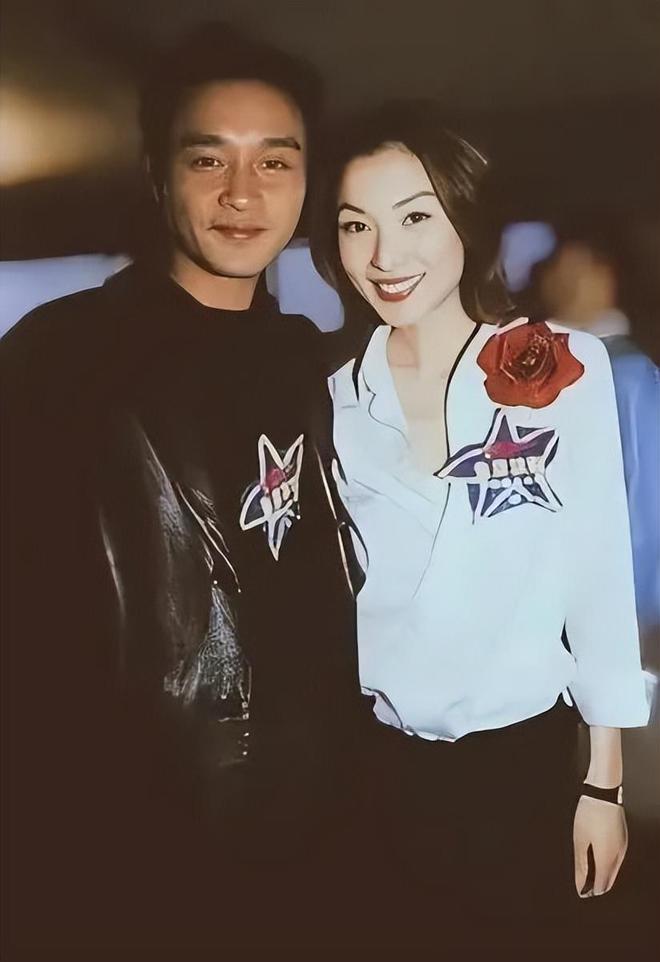 周慧敏成长专辑_周慧敏的自我成长与精神追求_追求周慧敏的人很多吗