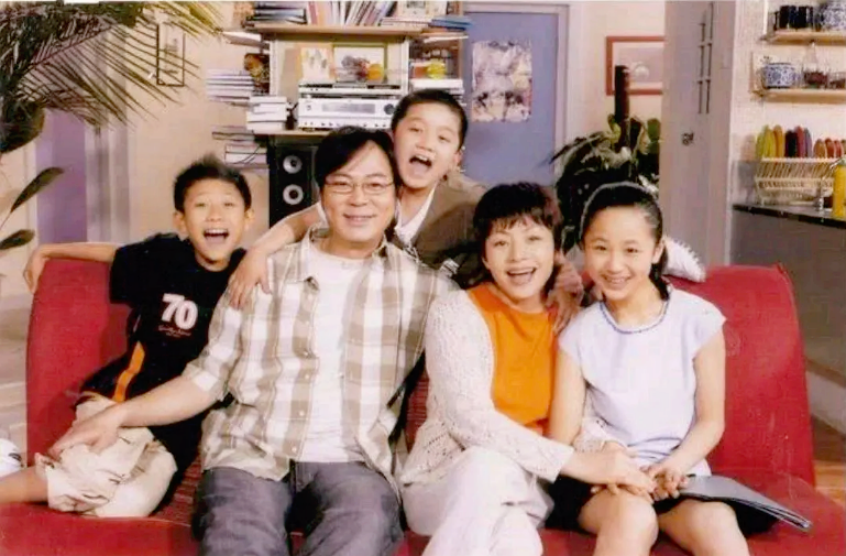 杨紫(Yang Zi) - 以《香蜜沉沉烬如霜》和《战长沙》而受到喜爱。_杨紫沉香蜜蜜烬如霜宣传_电视剧沉蜜香香