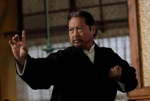 播放洪金宝的歌_洪金宝的经典影视音乐与氛围_洪金宝文艺片