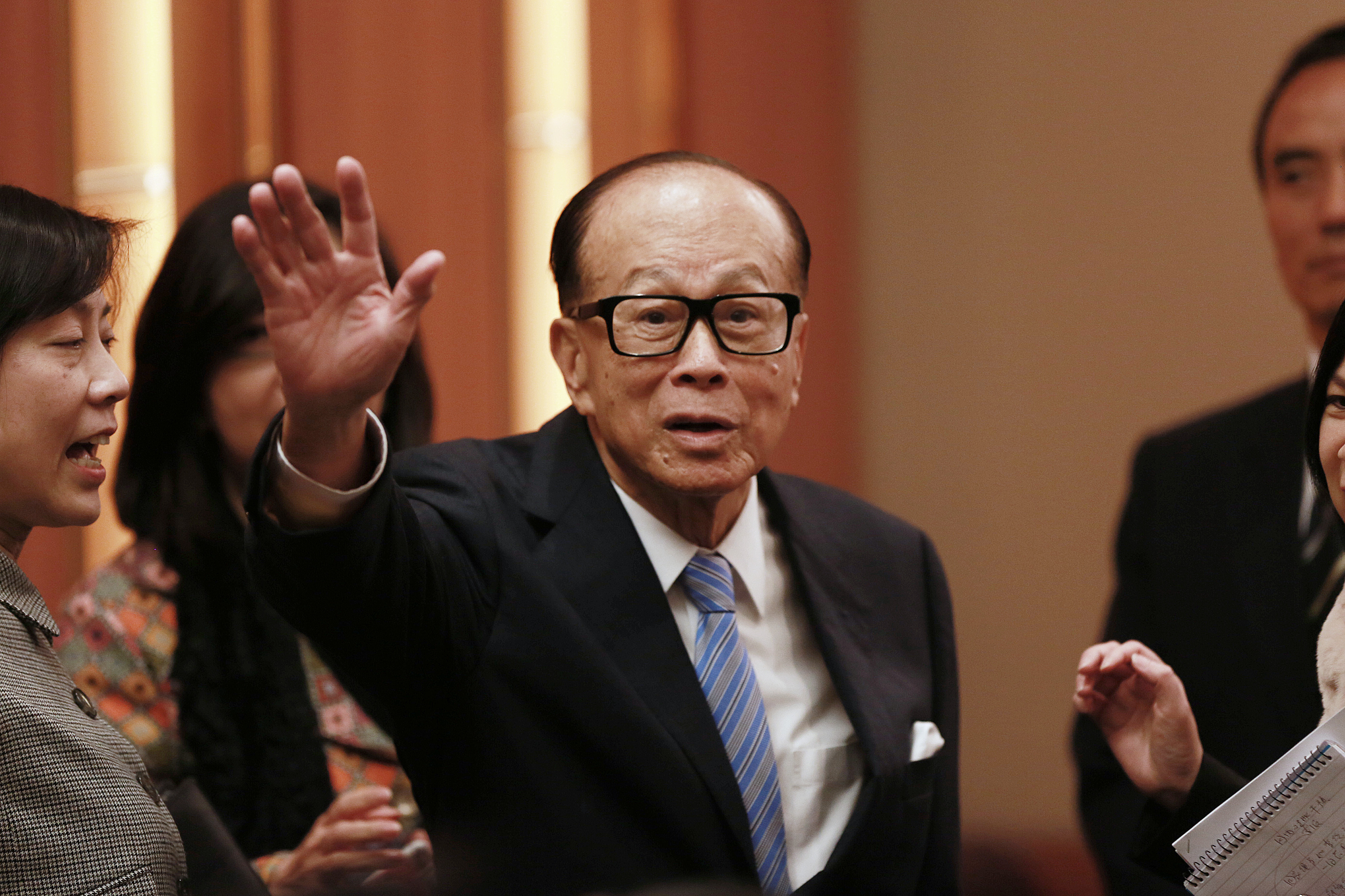 李嘉诚在房地产市场的布局_李嘉诚对房地产三个因素_李嘉诚关于房地产的言论