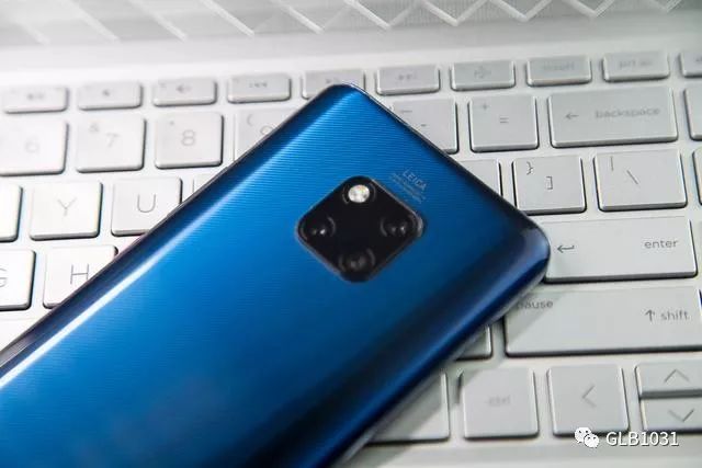 华为配件如何提升手机功能性？_华为手机配件知识_华为配件升级