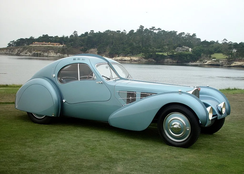 布加迪的豪华轿车_布加迪车主的豪华生活方式_顶级豪车布加迪