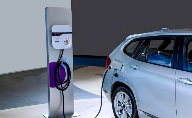 劳斯莱斯的品牌价值与市场定位_劳斯莱斯的品牌价值_劳斯莱斯市场定位分析