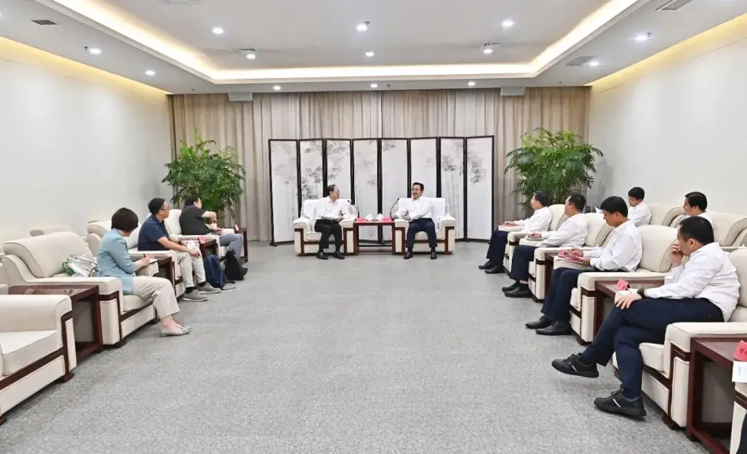 张国华与创新科技的结合_立足国家科技创新_科技创新提升综合国力