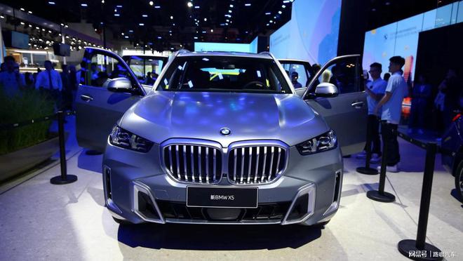 凯迪拉克与其他豪华车品牌的比较_凯迪拉克最豪华的suv_凯迪拉克算豪华